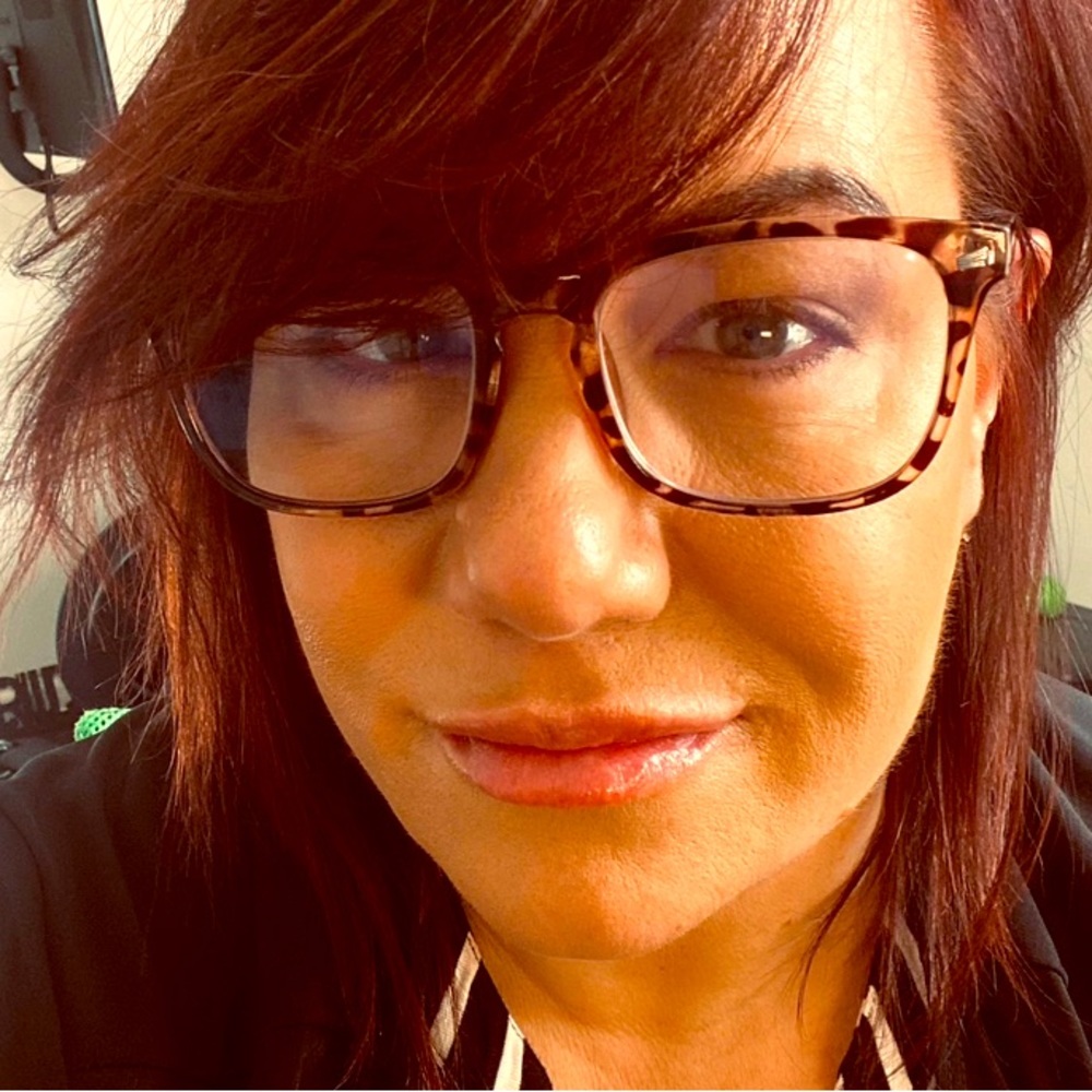Meet your Posher, Gwen